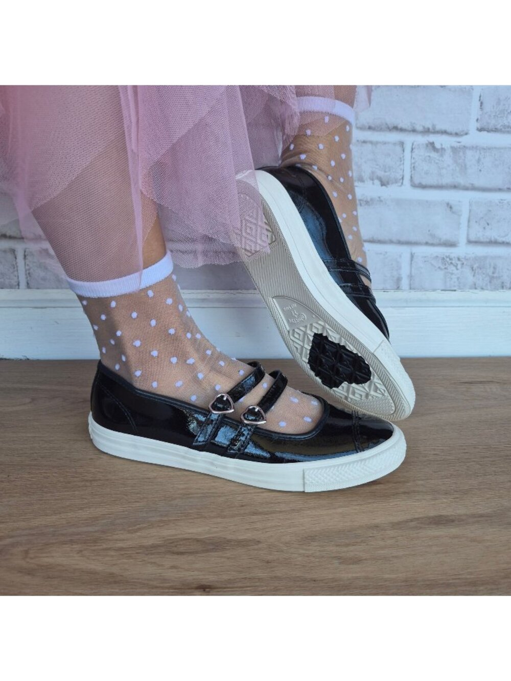 ⭐Converse Dainty Mary Jane Dark Romance Sz 7 Women's shoes Sneaker Black A13654C